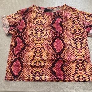 Pretty Little Thing snakeskin tshirt